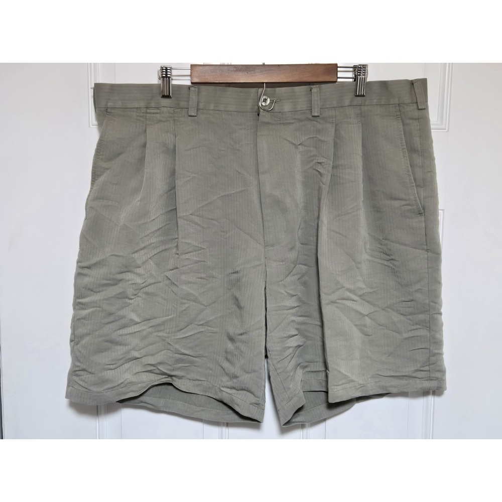 PING Golf‎ Shorts Mens Size 42 Gray 100% Rayon